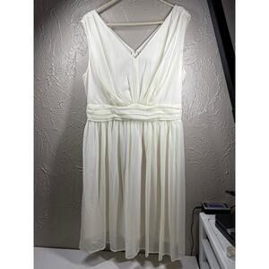 Ellos Ivory Sleeveless Chiffon Dress High Waisted Lined Back Zip Women's Size 18